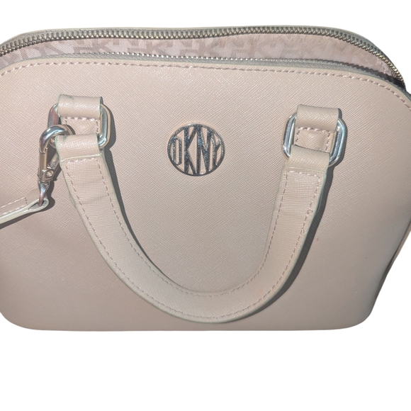 🛍️DKNY Cream Women's Bag - Picture 1 of 6